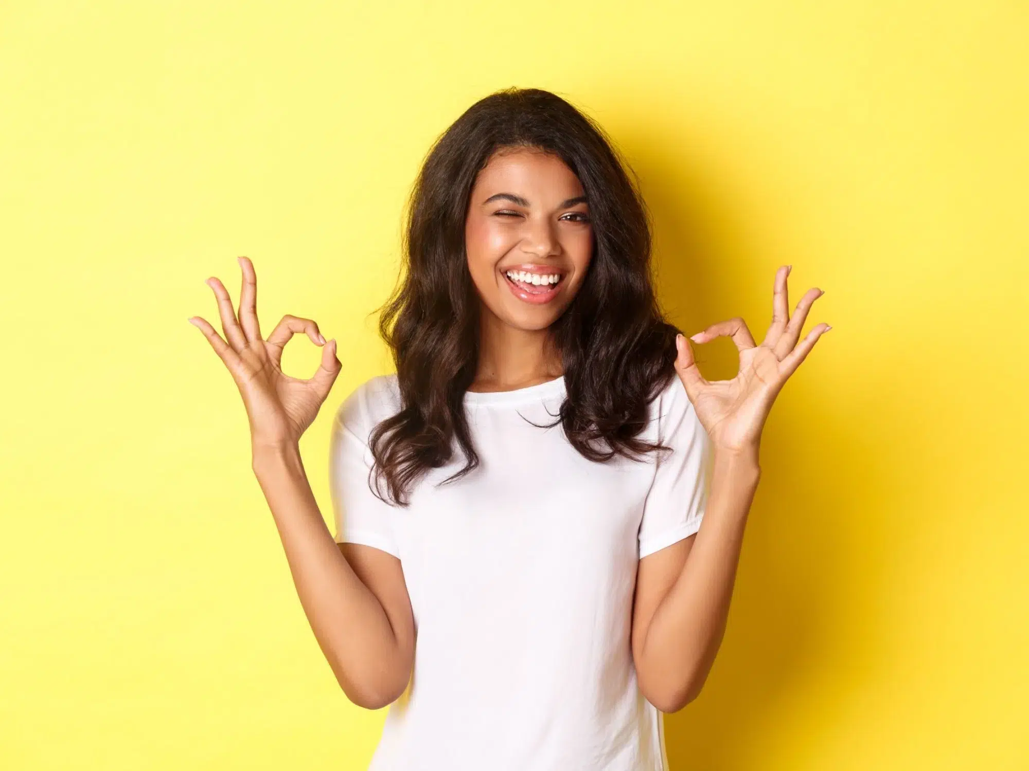 portrait-of-confident-attractive-african-american-2023-11-27-05-35-21-utc-1 appareil électroménager genève